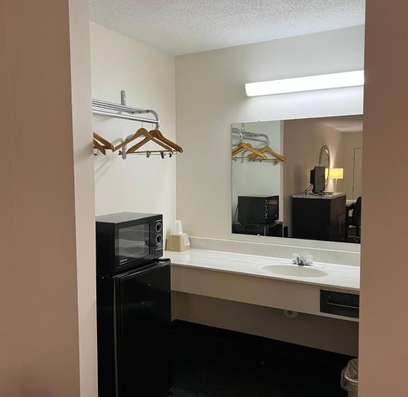 فندق Garden Inn & Suites