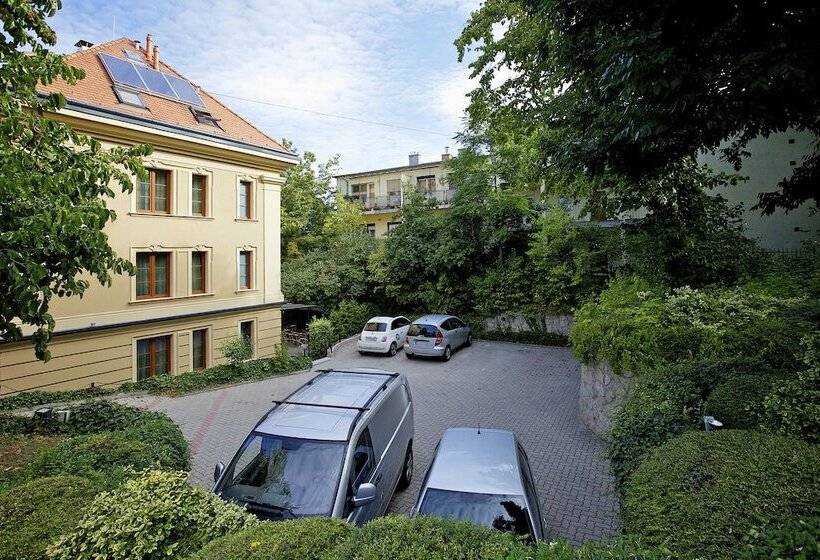 Fotos del hotel Gold Hotel Budapest:  2