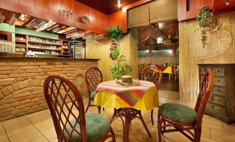 Fotos del hotel Henrietta:  13