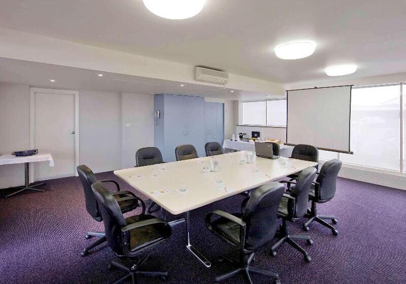 فندق Ibis Styles Tamworth