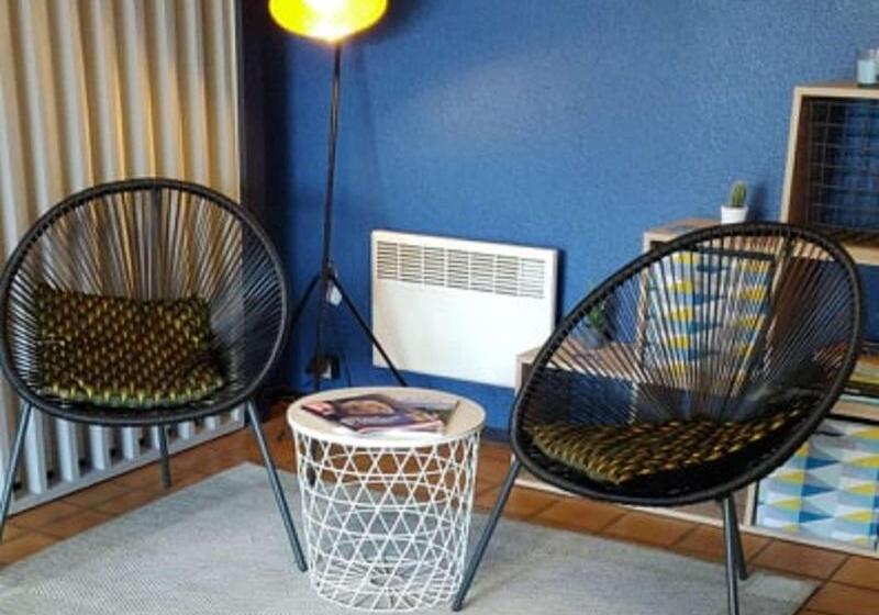 בית מלון כפרי Kyriad Genève St Genis Pouilly