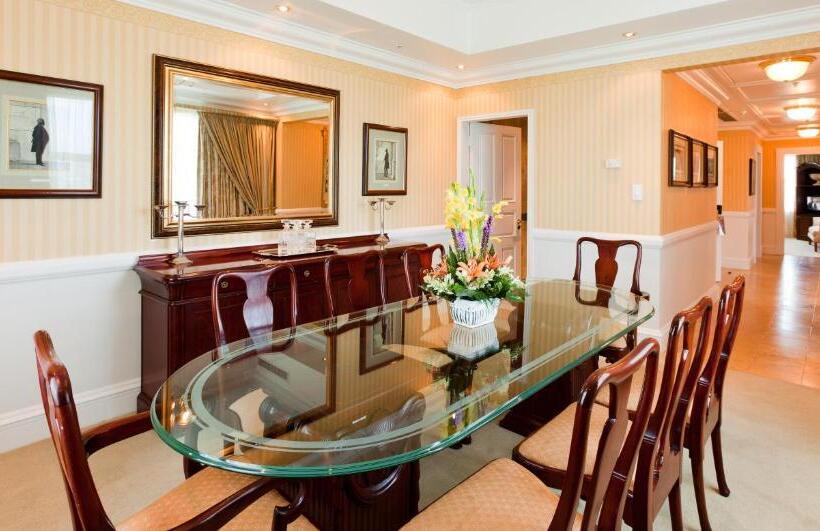 בית מלון כפרי Walmont At Graceland