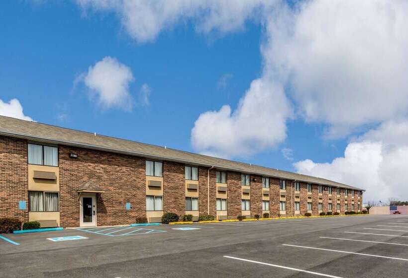 בית מלון כפרי Quality Inn I 74 Batesville