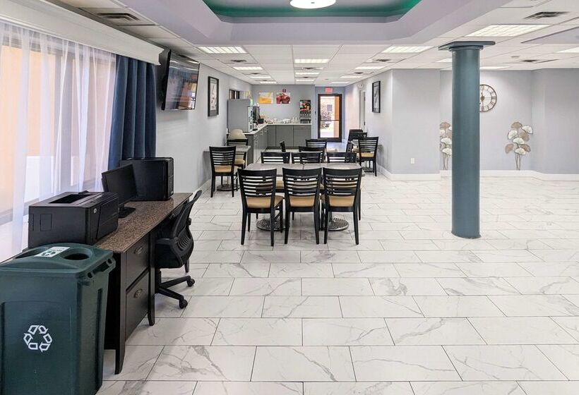 בית מלון כפרי Quality Inn Oak Grove Fort Campbell