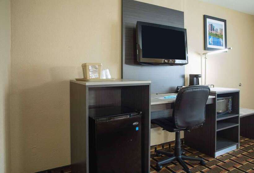 호텔 Quality Inn Raynham  Taunton