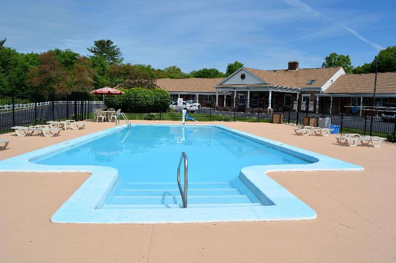 호텔 Quality Inn Raynham  Taunton