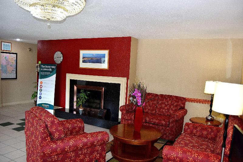 호텔 Quality Inn Raynham  Taunton