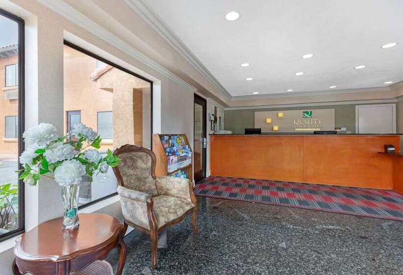 酒店 Quality Inn & Suites Oceanside Near Camp Pendleton