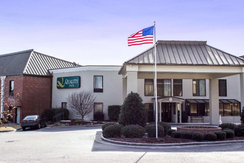 ホテル Quality Inn & Suites