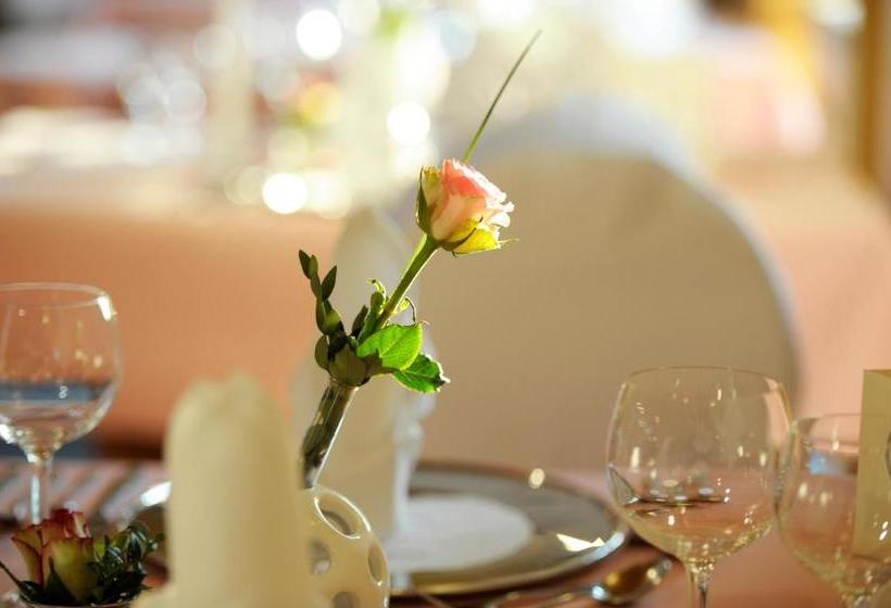 ホテル Reweschnier