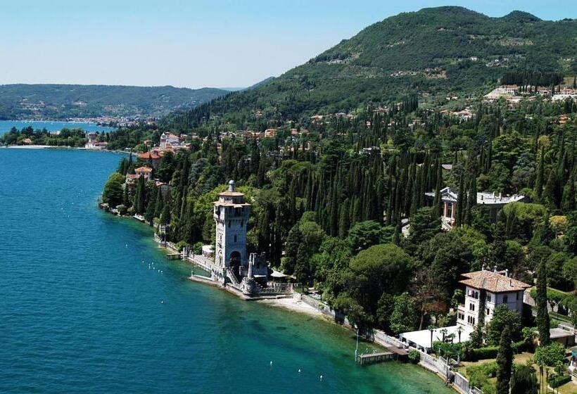 هتل Villa Fiordaliso