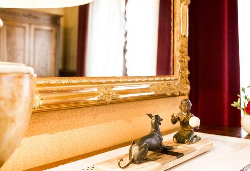 هتل Villa Fiordaliso