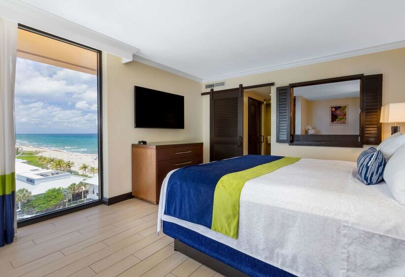 בית מלון כפרי Wyndham Deerfield Beach Resort