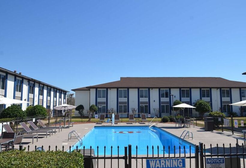 مُتل Americas Best Value Inn & Suites Foley