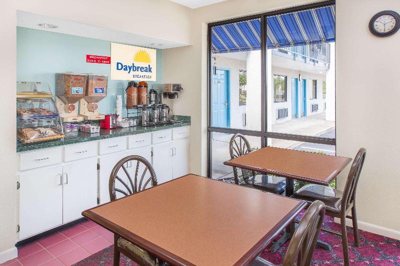 مُتل Travel Inn North Little Rock