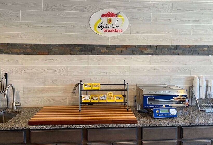 فندق على الطريق Super 8 By Wyndham Independence Ks