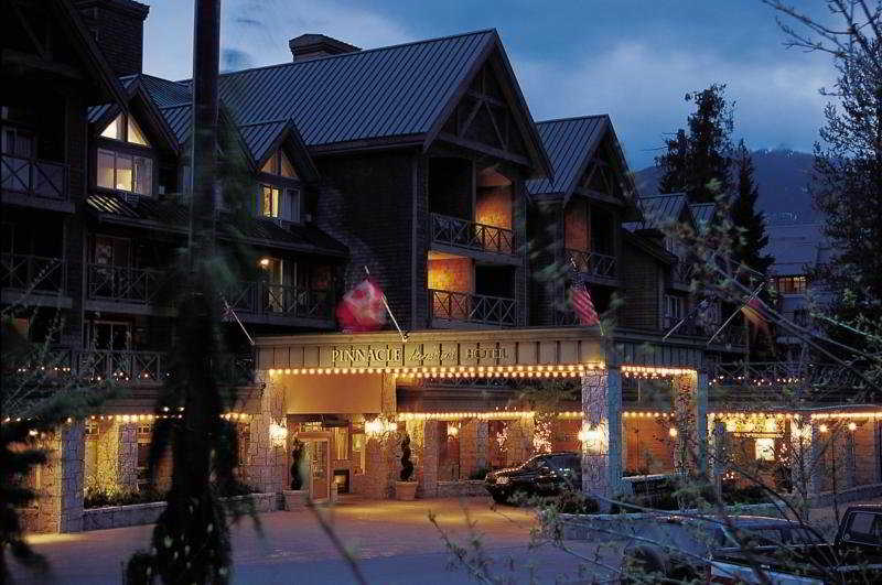 Pinnacle Hotel Whistler