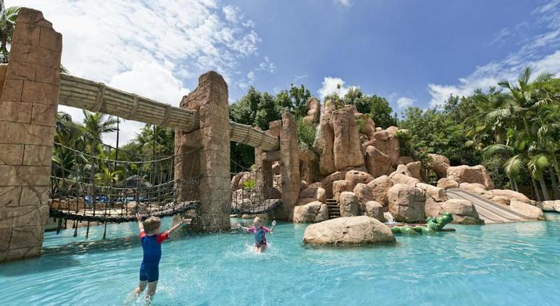 استراحتگاه The Sun City Hotel