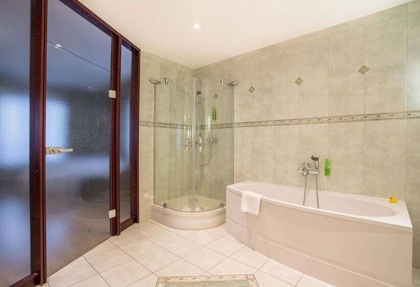 Elaya Hotel Frankfurt Oberursel