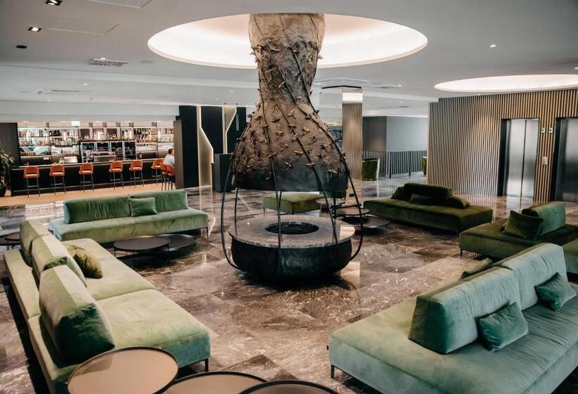 Elegans Hotel Brdo