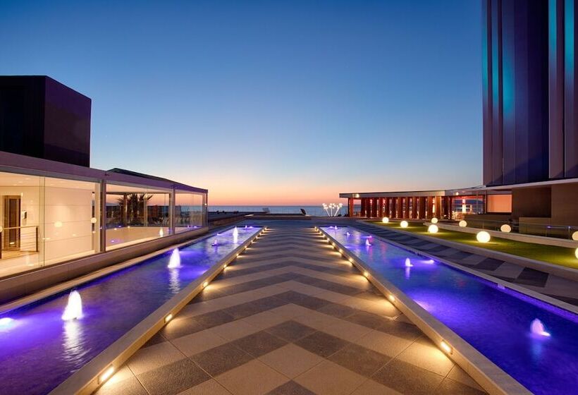 هتل Arina Beach Resort