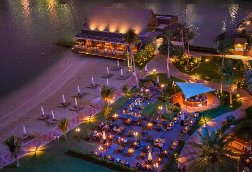 هتل Beach Rotana   Abu Dhabi