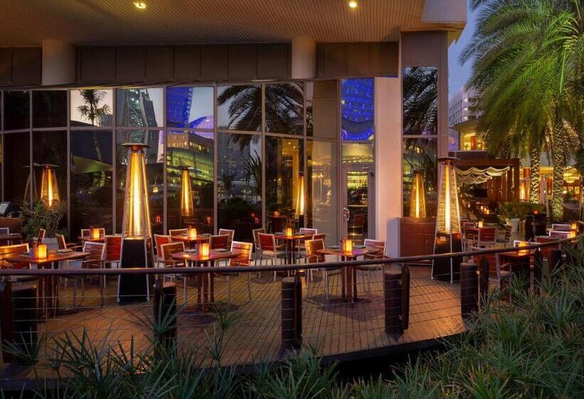 هتل Beach Rotana   Abu Dhabi