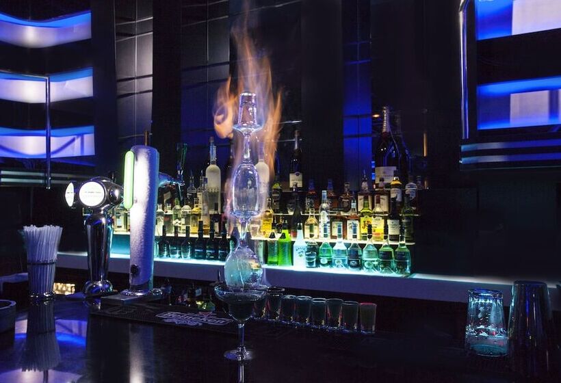 Fotos del hotel Capitol Hotel:  16