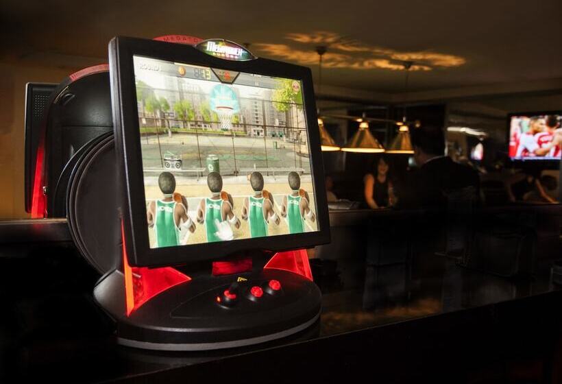 Fotos del hotel Capitol Hotel:  26