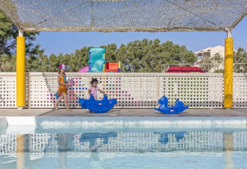 هتل Civitel Creta Beach