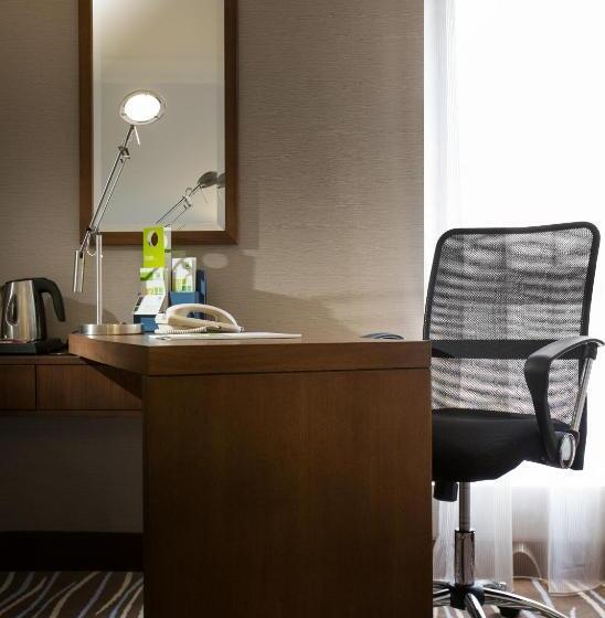 هتل Copthorne Downtown By Millennium