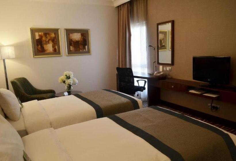هتل Copthorne Downtown By Millennium