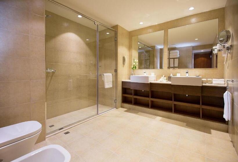 هتل Copthorne Downtown By Millennium