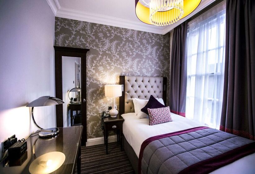 هتل Doubletree By Hilton Cheltenham Cotswolds