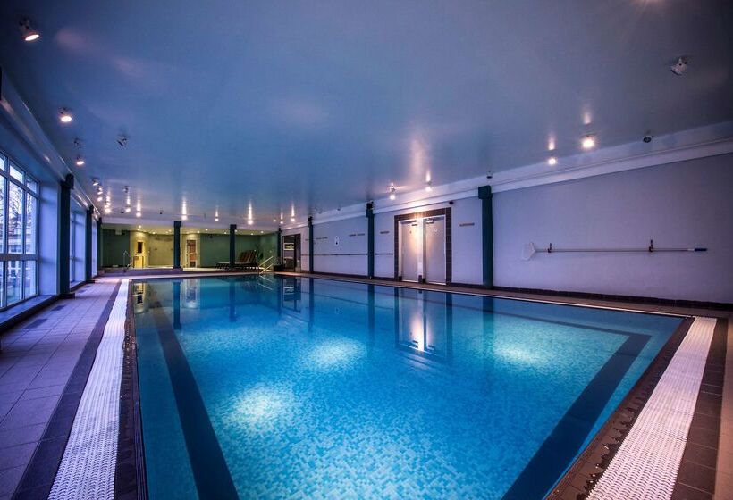 هتل Doubletree By Hilton Cheltenham Cotswolds