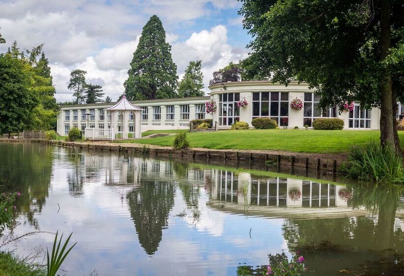 هتل Doubletree By Hilton Cheltenham Cotswolds
