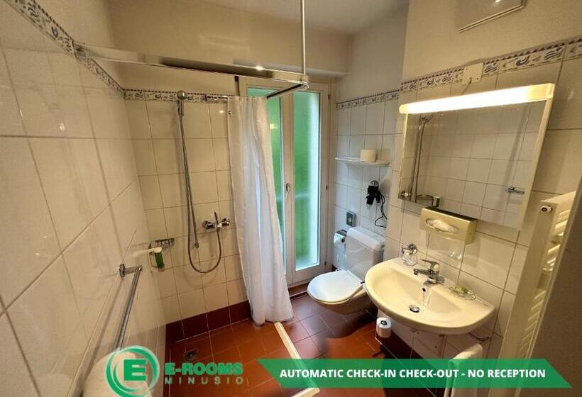 Hotelli Erooms Minusio