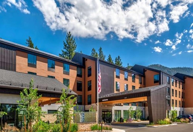 هتل Hampton Inn & Suites South Lake Tahoe