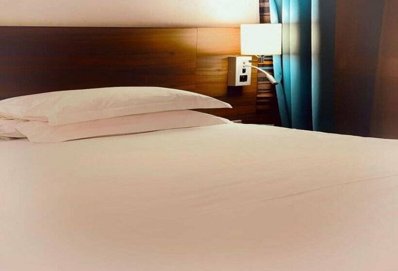 Fotos del hotel Holiday Inn Paris Montmartre, An Ihg:  23