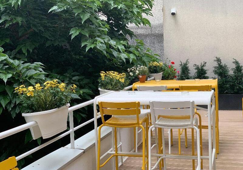 Fotos del hotel Holiday Inn Paris Montmartre, An Ihg:  4