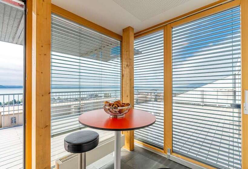 هتل Hôtel Alpes & Lac