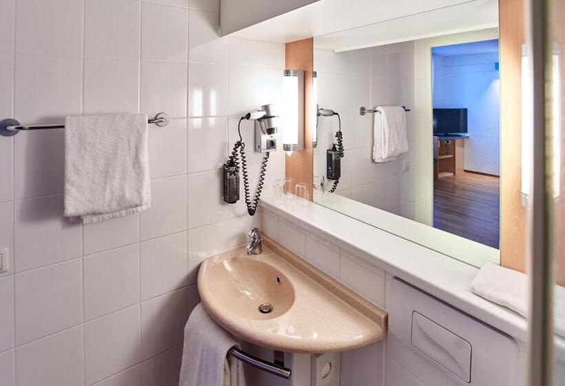 هتل Ibis Koblenz City