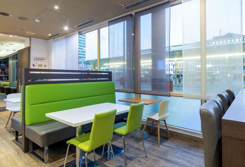 هتل Ibis Styles Bochum Hauptbahnhof