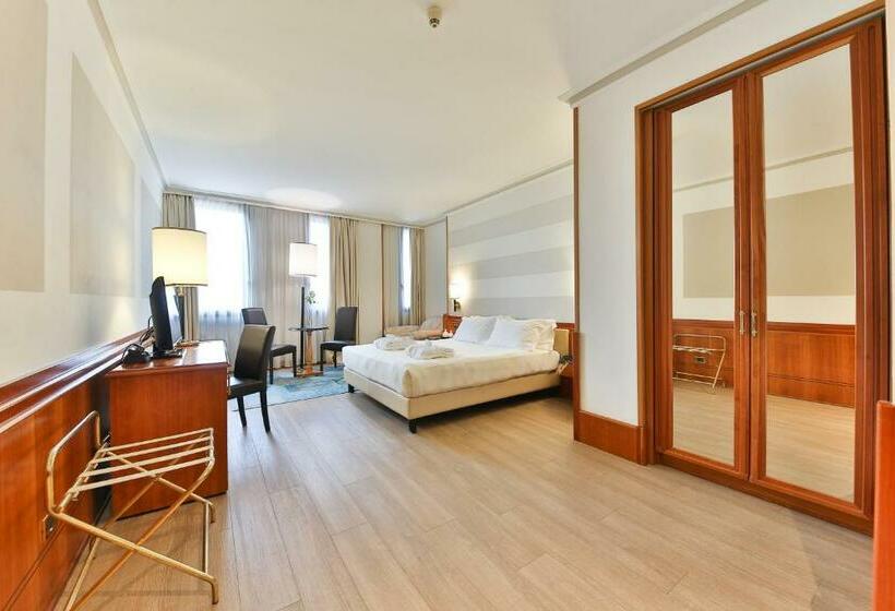 Fotos del hotel Leon D'oro:  11 Fotos del hotel Leon D'oro:  11