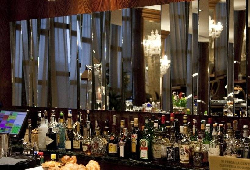 Fotos del hotel Leon D'oro:  8 Fotos del hotel Leon D'oro:  8