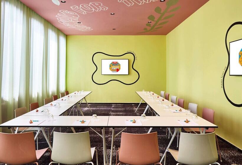 Fotos del hotel Mama Shelter Prague:  17