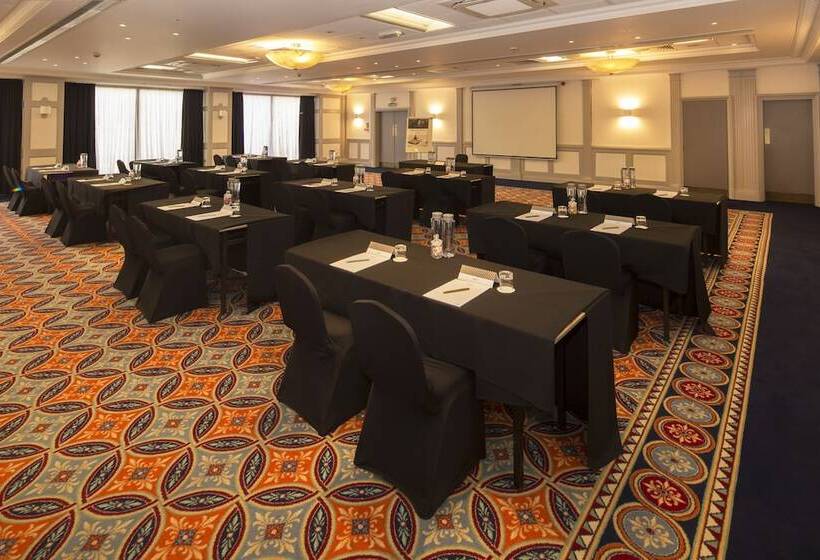 هتل Mercure Nottingham Sherwood