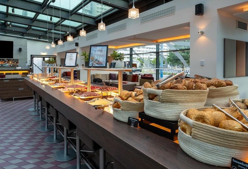 Fotos del hotel Park Inn By Radisson Berlin Alexanderplatz:  37