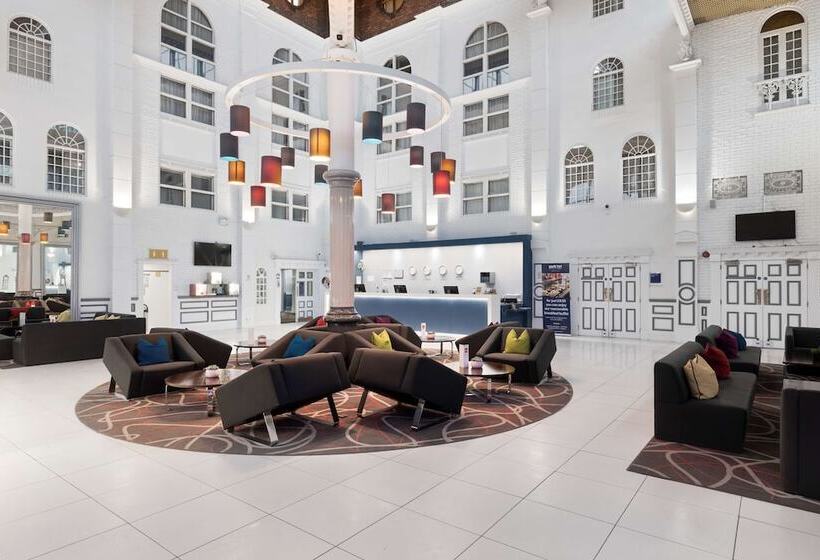 Fotos del hotel Park Inn By Radisson Cardiff City Centre:  38 Fotos del hotel Park Inn By Radisson Cardiff City Centre:  38