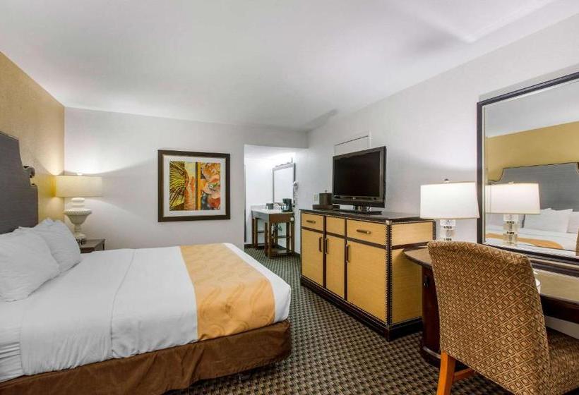 Hotel Cco & Suites Downtown